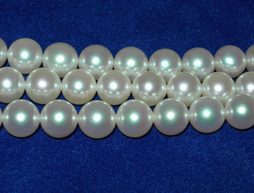 16 inches AAA 8.0-8.5mm Round White Akoya Pearls Loose Strand