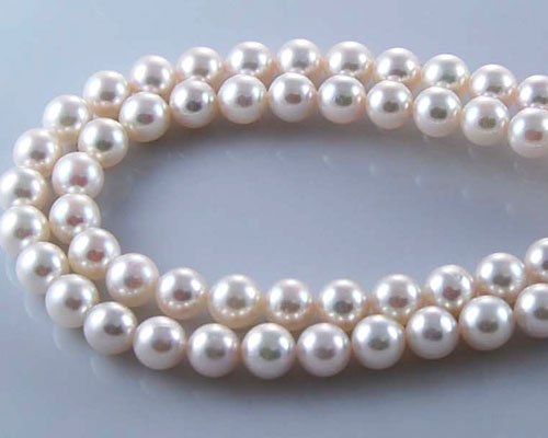 16 inches AAA 8.5-9.0mm Round White Akoya Pearls Loose Strand