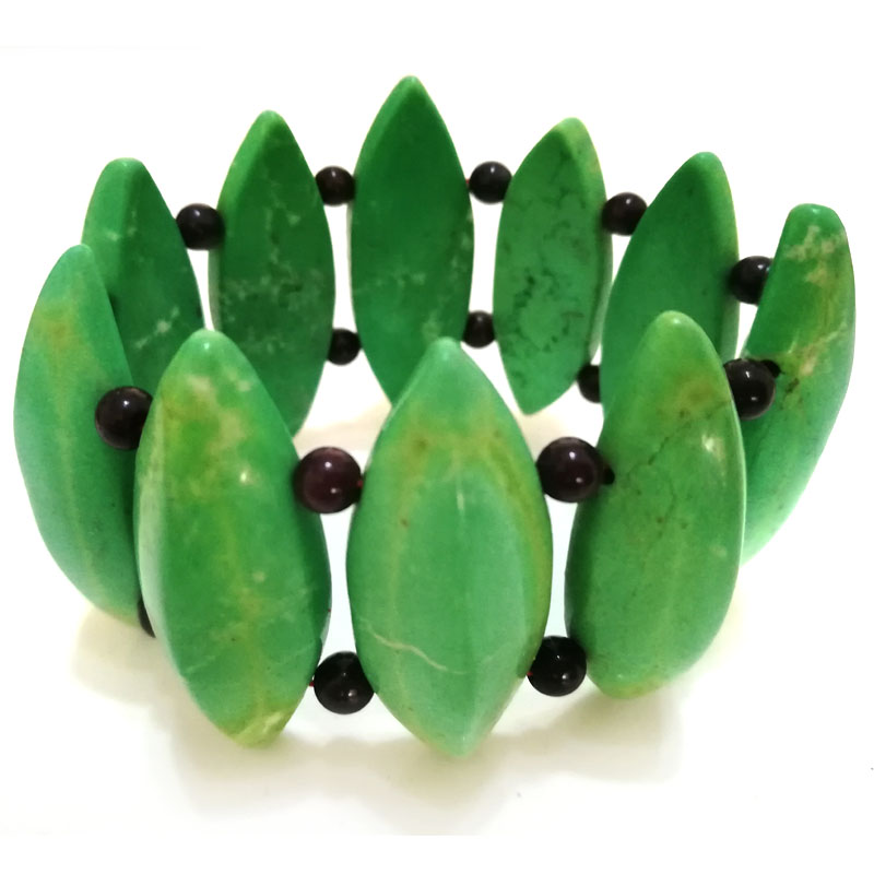 8 inches 15x45 mm Elastic Green Natural Turquoise Beaded Bracelet