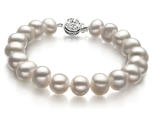 7.5-8 inches Grade A 8-9mm White Round Freshwater Pearl Bracelet