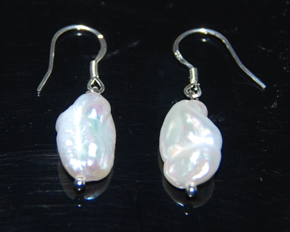 10*20mm White Baroque Pearl with 925 Silver Hook Earring