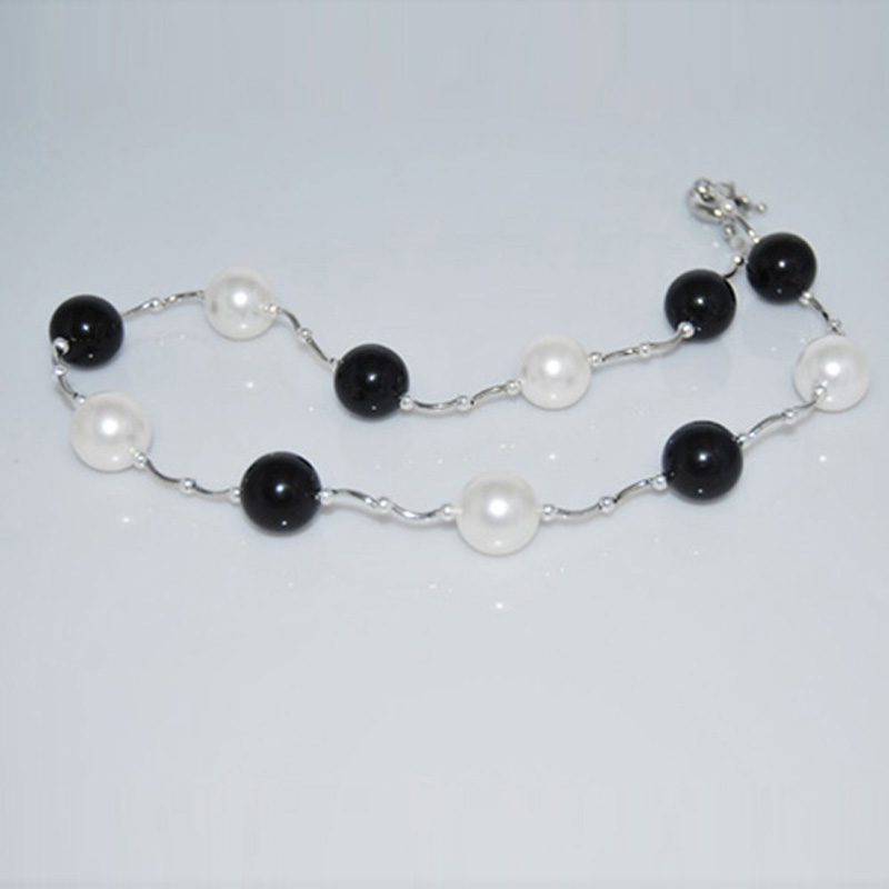 17 inches White&Black Shell Pearl Tin Cup Necklace