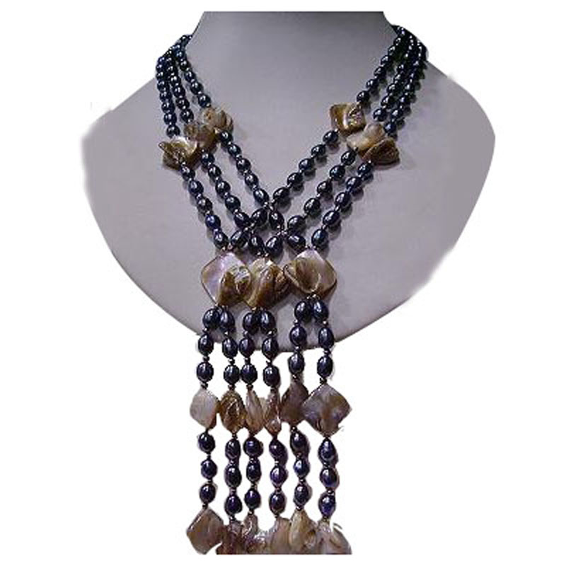 17 inches 4-5mm Black Rice Pearl and Brown Shell Necklace