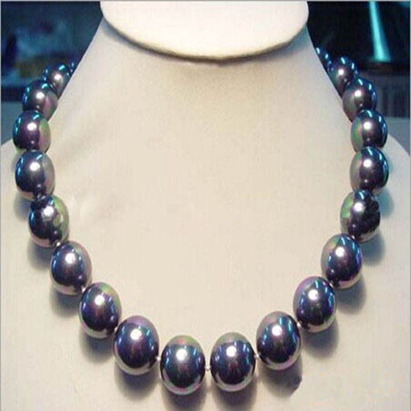 17 inches 18mm Peacock Black Round Shell Pearl Necklace