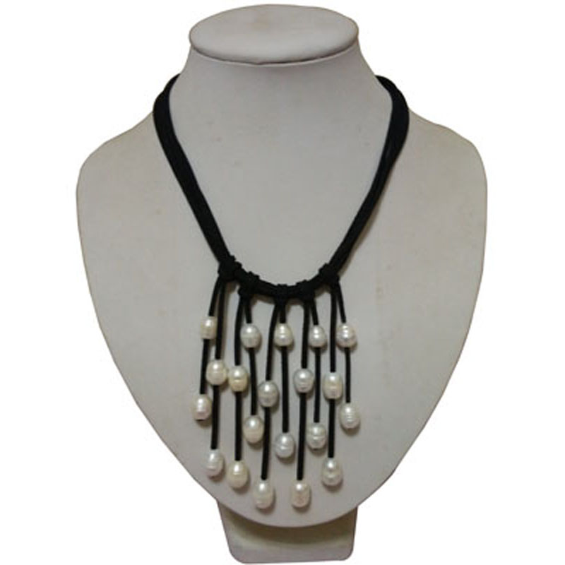 16 inches Black Leather Natural Freshwater Pearl Tassel Necklace
