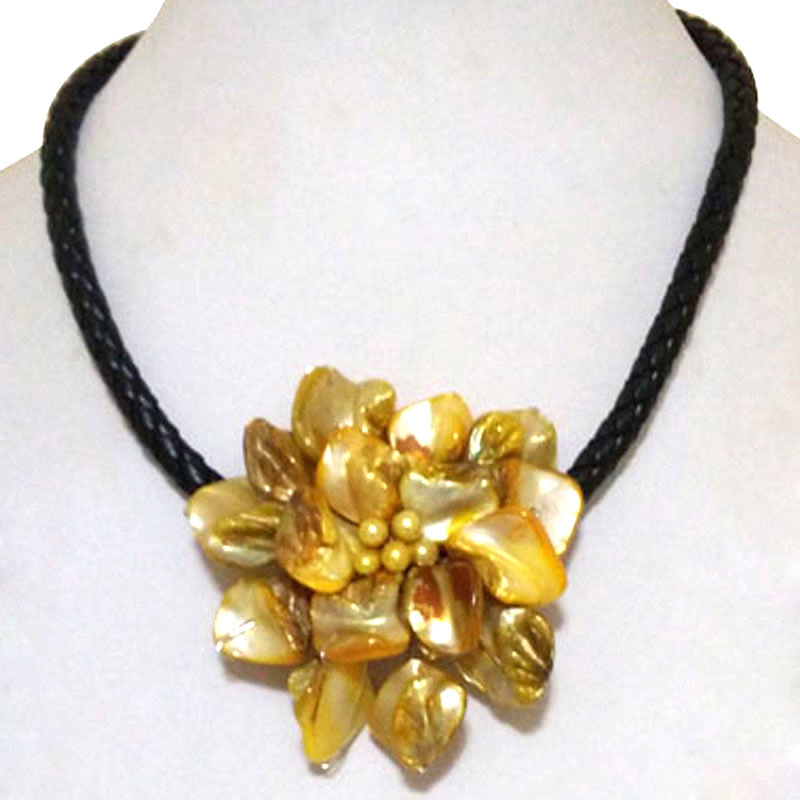 18 inches Natural Leather Cord Yellow Shell Flower Necklace