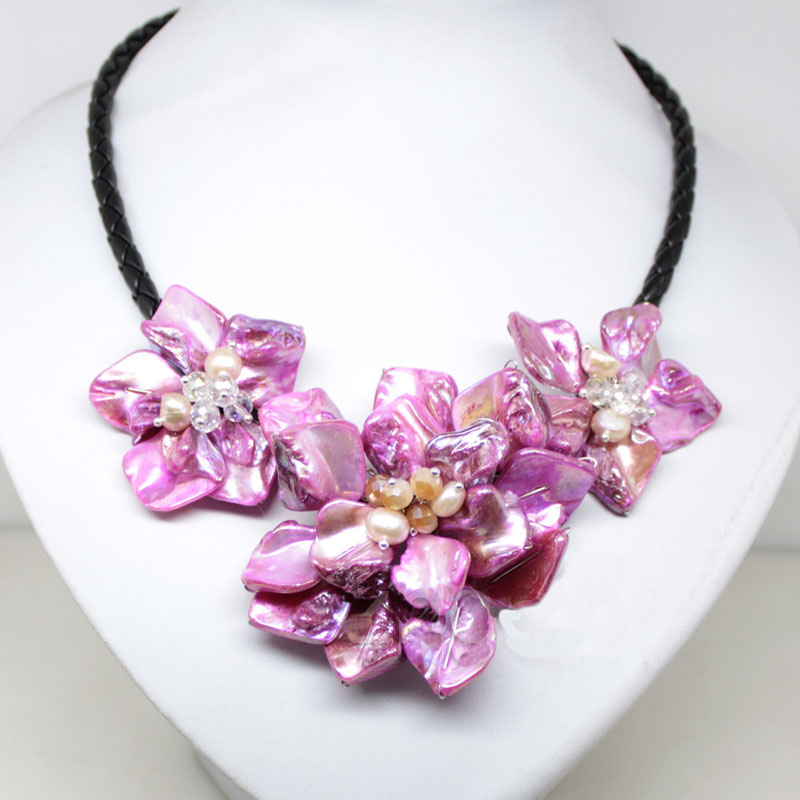 18 inches Natural Leather Three Pink Shell Flower Necklace