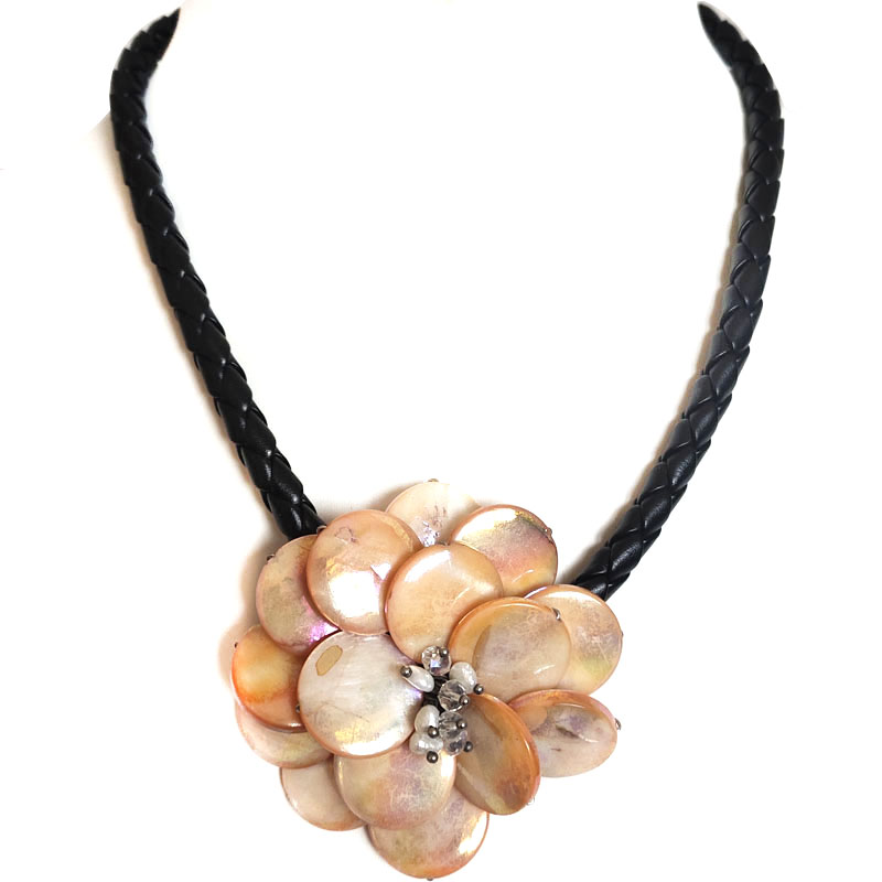 18 inches Natural Leather Single Salmon Flower Shell Necklace