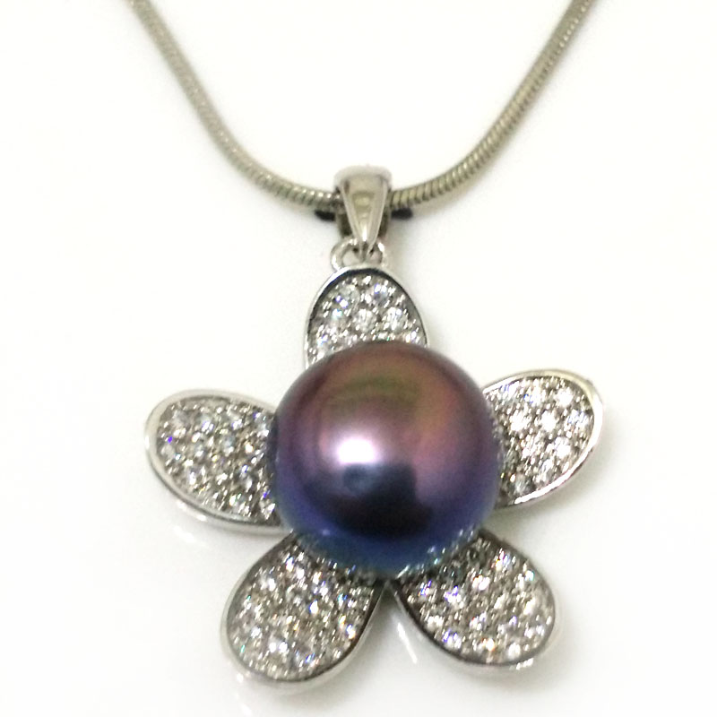 Multiple Shiny Zirconia Flower 12-13mm Black Button Pearl Pendent Necklace