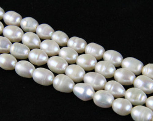 16 inches AAA 3-4 mm White Round Freshwater Pearls Loose Strand