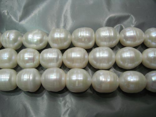 16 inches 10-11mm Grade A White Rice Freshwater Pearls Loose Strand