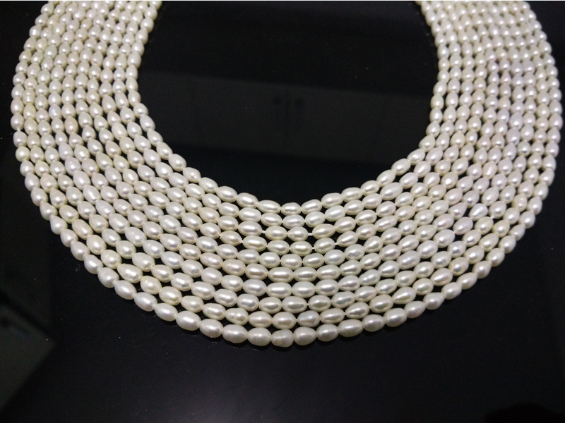 16 inches AA+ 3-3.5mm Natural White Rice Pearls Loose Strand