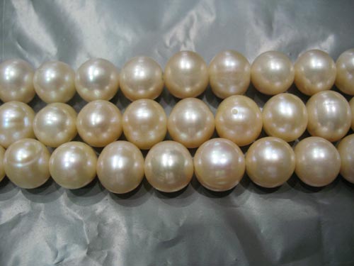 16 inches A 9-10mm Natural Pink Round Freshwater Pearls Loose Strand