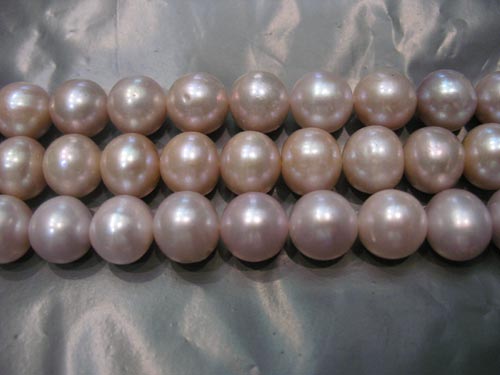 16 inches A 9-10mm Natural Lavender Round Freshwater Pearls Loose Strand