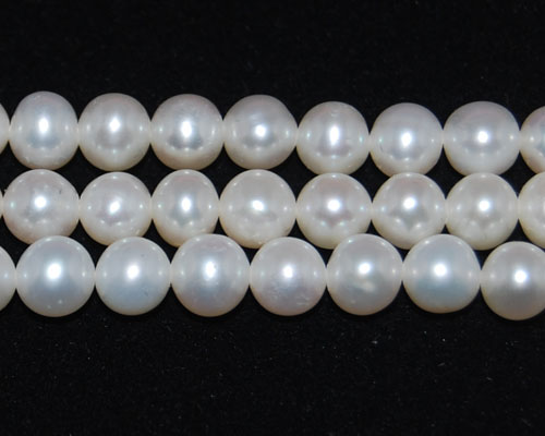 16 inches 2-3mm AA White Round Freshwater Pearls Loose Strand