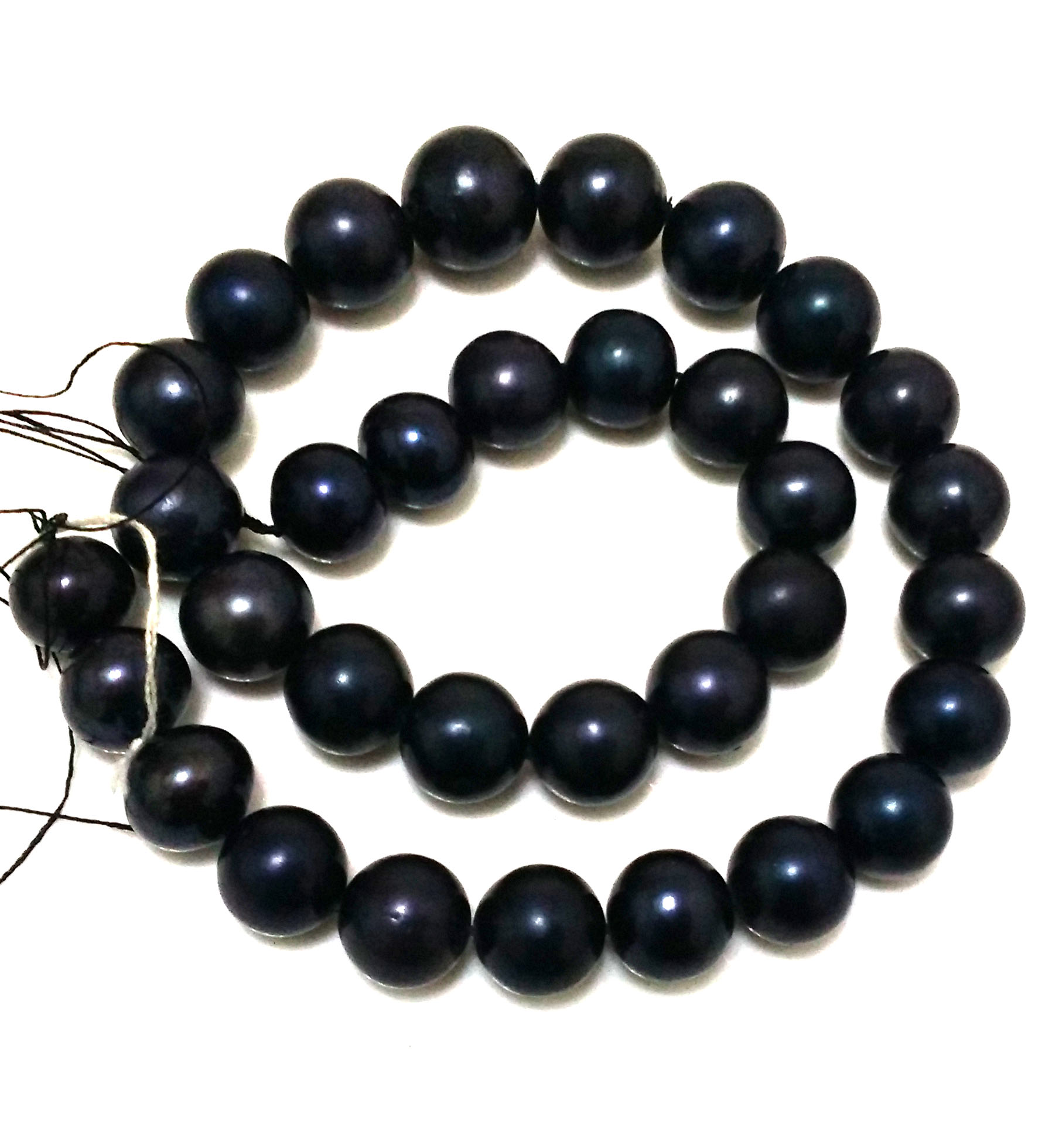 16 inches 11-15mm AA High Luster Black Round Pearls Loose Strand