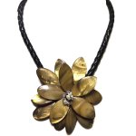 18 inches Natural Leather Single Gold Oval Flower Shell Necklace