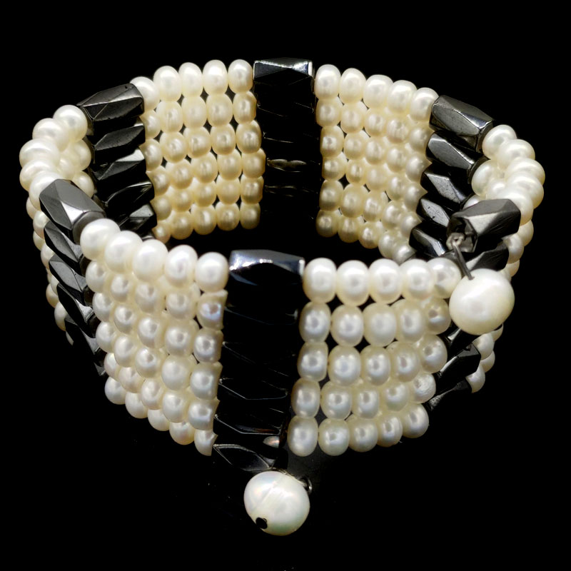 36 inches 4-5mm Natural White Button Pearl Magnet Wrap Bracelet
