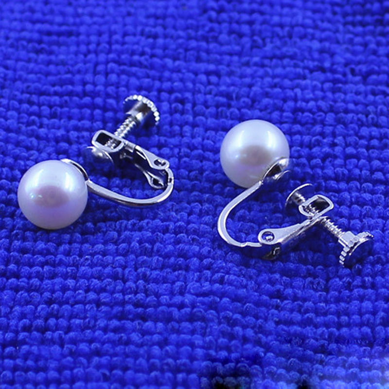 6-7mm Natural Round Pearl 925 Silver Leverback Earring