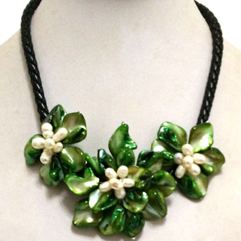 18 inches Natural Leather Cord Three Green Shell Flower Necklace